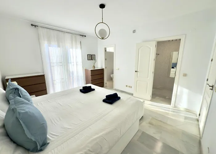 Sr Torremar Precioso Chale Con Jardin 马尔韦利亚