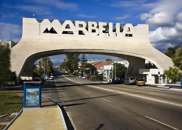 Сasa de vacaciones Sr Residencial Torremar 4 Bdr Centro Marbella